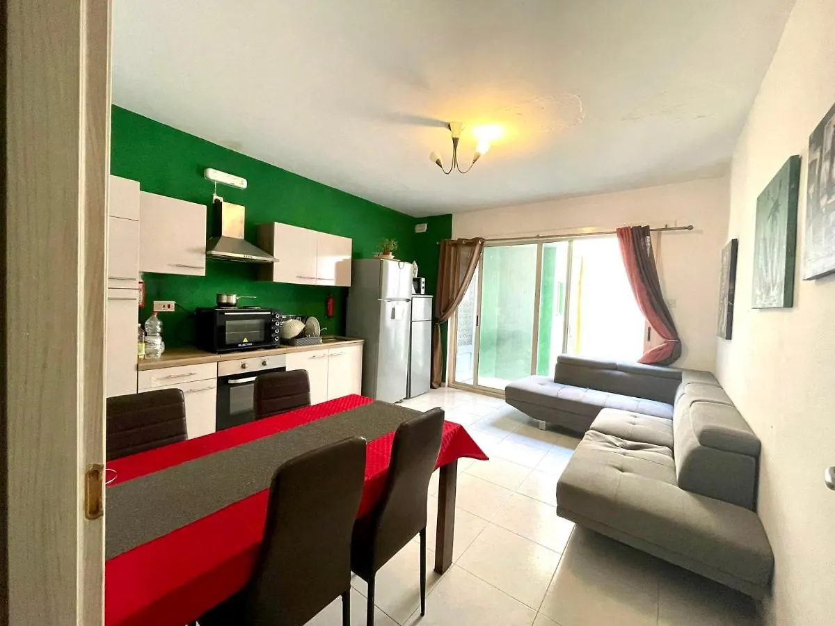 Guest house Room 6- Private Room With Private Terrace, Private Bathroom, Ac And Wifi